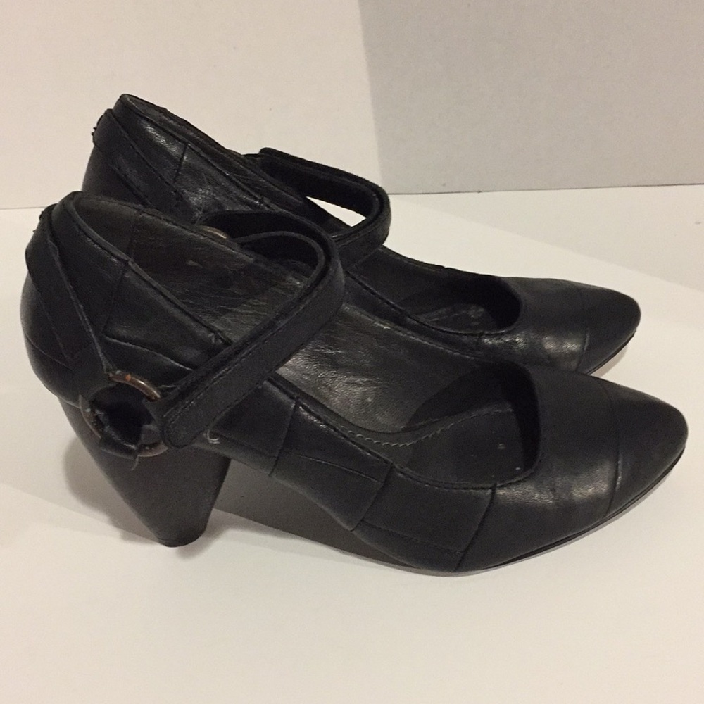 True Religion Handmade Black Leather Eva Heels - Picture 4 of 5